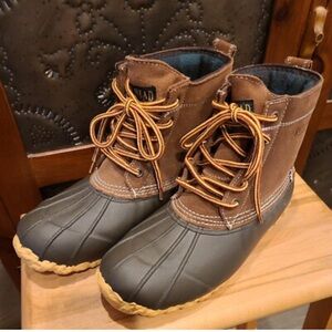 RedHead Brown and Black Waterproof Winter Duck Boots